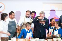 El Colectivo Mexicano de Cocina se une de nuevo al gobierno de la CDMX en contra de la obesidad infantil.